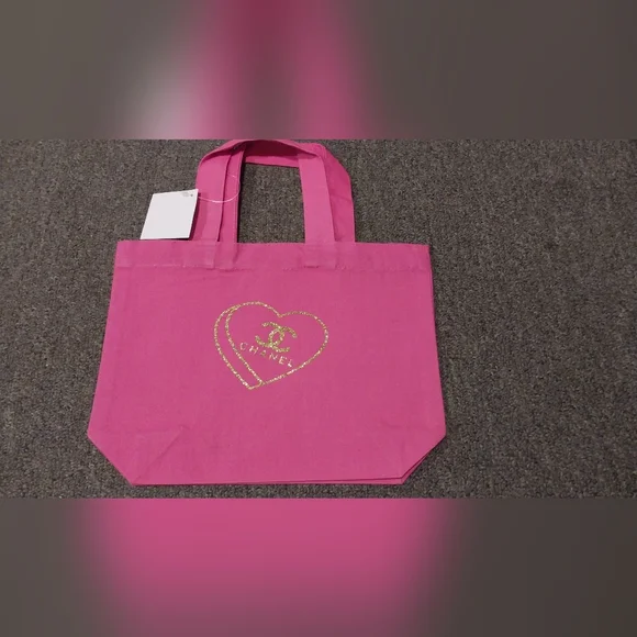 Luxury Inspired Pink Tote Bag - Picture 3 of 3